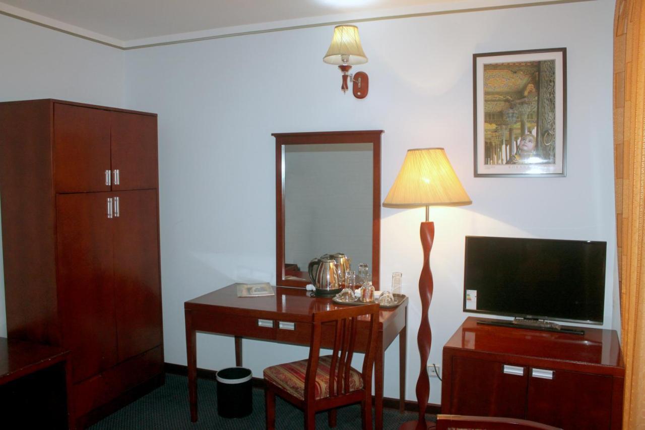 Hotel Grand Buchara Zewnętrze zdjęcie
