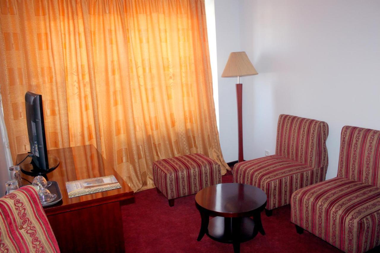 Hotel Grand Buchara Zewnętrze zdjęcie