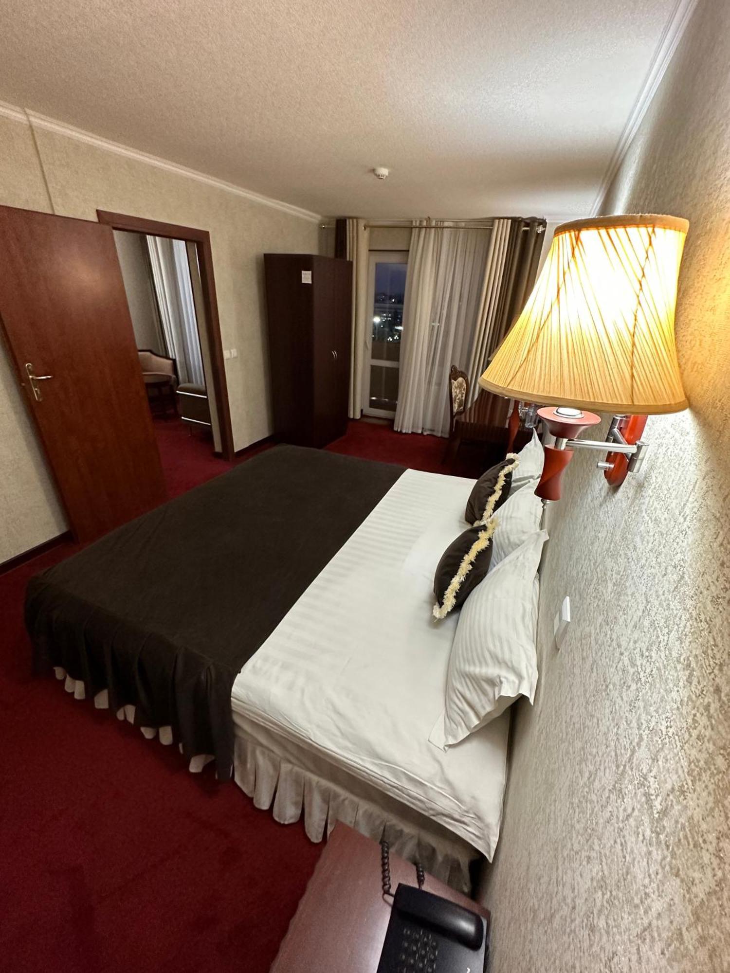 Hotel Grand Buchara Zewnętrze zdjęcie