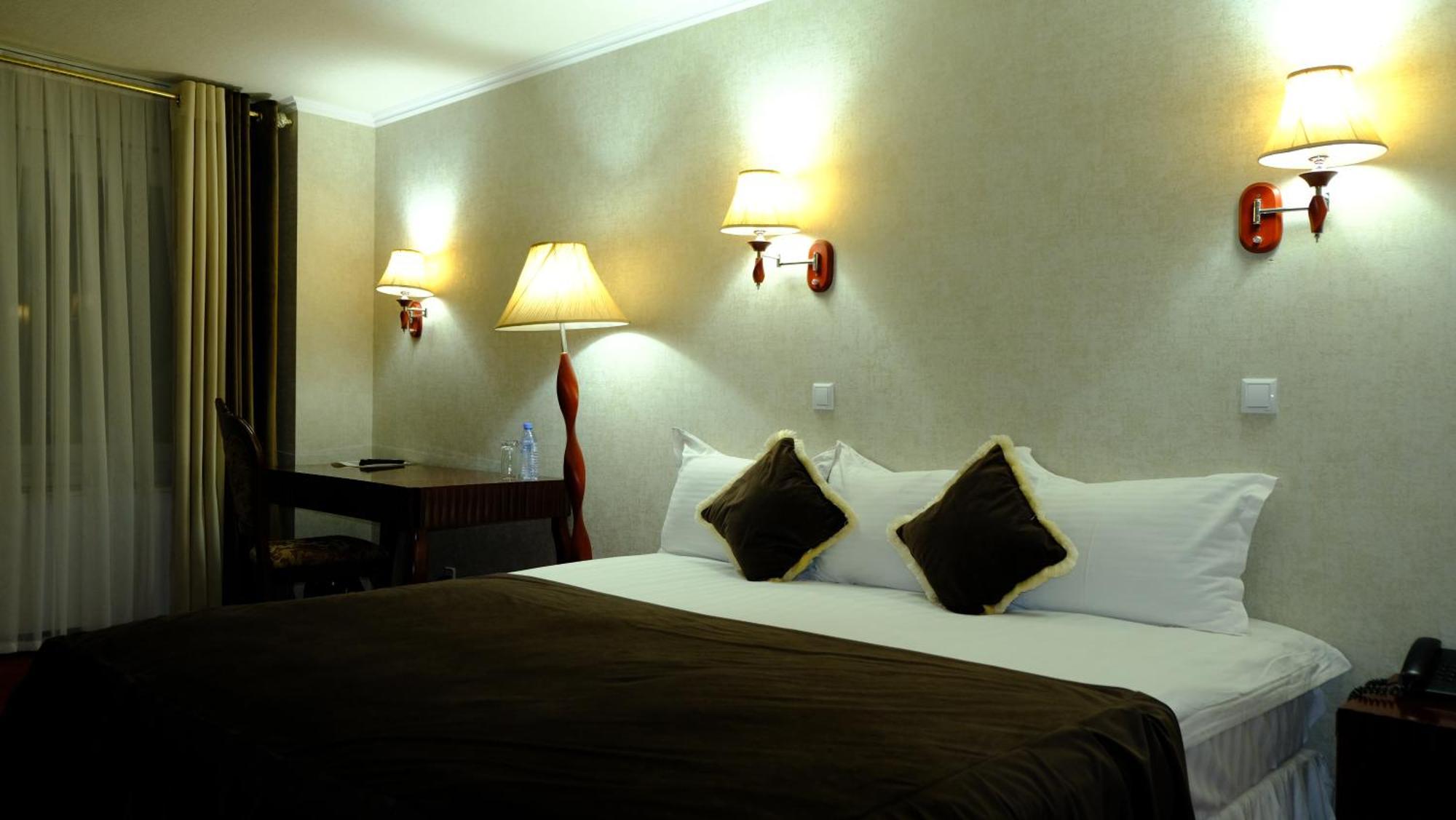 Hotel Grand Buchara Zewnętrze zdjęcie